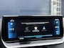 Peugeot 2008 1.2 Puretech 100pk Allure Pack | Navigatie | Camera | 17 inch | Trekhaak | Lage kilometerstand
