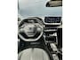 Peugeot 208 1.2 Hybrid 100 e-DCS6 Allure I DAB I Cruise I Camera I Carplay I Navigatie I