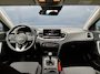 Kia Ceed 1.5 T-GDi 140pk DynamicLine | Privacy Glass | Cruise Control | Navigatie | Apple Carplay / Android Auto | Climate control