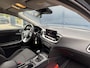 Kia Ceed 1.5 T-GDi 140pk DynamicLine | Privacy Glass | Cruise Control | Navigatie | Apple Carplay / Android Auto | Climate control