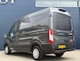 Ford E-Transit 350 L2H2 Trend 68 kWh | Navigatie | Camera | Wandbekleding | Rubber vloer | Stoelverwarming | 3-zits | Carplay/Android Auto