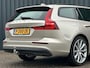 Volvo V60 2.0 B3 Essential | Elektr. Trekhaak 1800KG | 19"LM | Navigatie | Camera | Parkeersensoren | Climate Control |