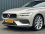 Volvo V60 2.0 B3 Essential | Elektr. Trekhaak 1800KG | 19"LM | Navigatie | Camera | Parkeersensoren | Climate Control |