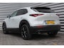 Mazda CX-30 2.5 e-SKYACTIV-G M HYBRID 140PK HOMURA AUTOMAAT / NAVI / CLIMA / FULL-LED / PDC / 18" LMV / KEYLESS / AFN. TREKHAAK / WINTERPAKKET / ADAPT. CRUISECONTROL / 1E EIGENAAR / NIEUWSTAAT !!