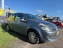 Renault Clio 1.4-16V Team Spirit export of handel lees advertentie !