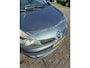 Renault Clio 1.4-16V Team Spirit export of handel lees advertentie !