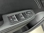 Renault Arkana 1.6 E-Tech Hybrid 145Pk Intens | Apple Carplay/Android Auto | Cruise Control Adaptief | Dodehoek Detectie | Climate Control | LED Koplampen | Lichtmetalen Velgen 18" | Navigatiesysteem | Parkeersensoren Voor en Achter incl. Camera |