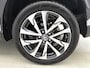 Toyota Corolla Cross 1.8 Hybrid 140 Team D I Stoel-en stuurverwarming I Voorruitverwarming I Elektrische achterklep I