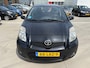 Toyota Yaris 1.3 VVTi Aspiration Automaat Airco Zwart 2e Eig