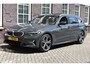 BMW 3-Serie 330 330e xDrive High Executive/Individual/Panodak/Leer/4WD Wij zijn op afspraak geopend! Graag bellen voor uw komst.