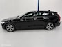 Volvo V60 2.0 T6 Twin Engine AWD Momentum Pro LEER