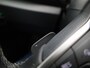 Volkswagen T-Roc 1.5 TSI Life Business 150 PK| Parkeersensoren | Apple Carplay | Android Auto | Stoelverwarming | Climatronic | Trekhaak | Park Assist