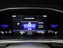 Volkswagen T-Roc 1.5 TSI Life Business 150 PK| Parkeersensoren | Apple Carplay | Android Auto | Stoelverwarming | Climatronic | Trekhaak | Park Assist