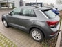Volkswagen T-Roc 1.5 TSI Life Business 150 PK| Parkeersensoren | Apple Carplay | Android Auto | Stoelverwarming | Climatronic | Trekhaak | Park Assist