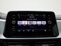 Volkswagen T-Roc 1.5 TSI Life Business 150 PK| Parkeersensoren | Apple Carplay | Android Auto | Stoelverwarming | Climatronic | Trekhaak | Park Assist