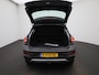 Volkswagen T-Roc 1.5 TSI Life Business 150 PK| Parkeersensoren | Apple Carplay | Android Auto | Stoelverwarming | Climatronic | Trekhaak | Park Assist