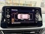 Volkswagen T-Roc 1.5 TSI Life Business 150 PK| Parkeersensoren | Apple Carplay | Android Auto | Stoelverwarming | Climatronic | Trekhaak | Park Assist