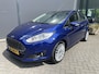 Ford Fiesta 1.0 EcoBoost Titanium Automaat Climate control - Parkeersensoren achter - Licht metalen velgen 16 inch - Elektrische ramen - Stoelverwarming - Radio - Centrale vergrendeling - Stuur leder - Led verlichting Eerste eigenaar - Nieuwe distributieriem