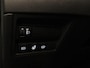 Toyota Yaris Cross 1.5 Hybrid 130 Dynamic - DIRECT NIEUW UIT VOORRAAD LEVERBAAR - NAVIGATIE - PARKEERSENSOREN VOOR/ ACHTER - VOORSTOELEN VERWARMD - STUUR VERWARMD - DODEHOEK DETECTIE - KEYLESS ENTRY/ START - CLIMATE CONTROL - APPLE CARPLAY/ ANDROID AUTO