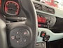 Fiat Panda 1.0 Hybrid Cross Climate control - Parkeersensor achter - Dakrails - Led verlichting - Licht metalen velgen 15 inch - Bluetooth - Lederen versnellingspook - Start/stop systeem - Mistlampen voor - Stuur leder  - Centrale vergrendeling met afstandsbediening - 3 zitplaatsen achterbank - 5 zitplaatsen