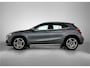 Mercedes-Benz GLA 180 AMG White Art Edition | Keyless Go | Car Play | LED | Navigatie | Parkeerpakket met Camera | Stoelverwarming | Inclusief 12 Maanden Garantie.