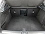 Mercedes-Benz GLA 180 AMG White Art Edition | Keyless Go | Car Play | LED | Navigatie | Parkeerpakket met Camera | Stoelverwarming | Inclusief 12 Maanden Garantie.