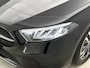 Mercedes-Benz A-klasse 180 Progressive | Sfeerverlichting | Stuur- en Stoelverwarming | Keyless Go | Car Play | Parkeerpakket met Camera | Inclusief 24 maanden Mercedes-Benz Certified garantie voor Europa.