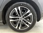 Mercedes-Benz A-klasse 180 Progressive | Sfeerverlichting | Stuur- en Stoelverwarming | Keyless Go | Car Play | Parkeerpakket met Camera | Inclusief 24 maanden Mercedes-Benz Certified garantie voor Europa.