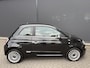 Fiat 500 0.9 TwinAir Lounge Airco - Bluetooth - Stuur multifunctioneel - Licht metalen velgen 16 inch - Mistlampen - Start/stop systeem - Radio - Elektrische ramen - Centrale vergrendeling met afstandsbediening Weinig kilometer - Bij ons nieuw geleverd