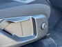 Volvo XC40 1.5 T3 Momentum | Standkachel | Volvo on Call | Stoelverwarming V + A | Stuurverwarming | Regensensor | 4 voudig verstelbare lendesteun | Parkeersensoren |
