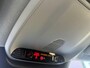 Volvo XC40 1.5 T3 Momentum | Standkachel | Volvo on Call | Stoelverwarming V + A | Stuurverwarming | Regensensor | 4 voudig verstelbare lendesteun | Parkeersensoren |