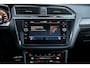 Volkswagen Tiguan R 2.0 TSI 320pk 4Motion DSG|Pano|ACC |Lane Assist|