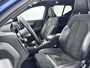 Volvo XC40 T4 A/T R-Design | 19" Allseason | Panoramadak | Harman Kardon | Adaptieve Cruise | BLIS | Keyless | Parkeercamera | Stoel/Stuur/Achterbankverwarming