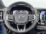Volvo XC40 T4 A/T R-Design | 19" Allseason | Panoramadak | Harman Kardon | Adaptieve Cruise | BLIS | Keyless | Parkeercamera | Stoel/Stuur/Achterbankverwarming