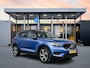 Volvo XC40 T4 A/T R-Design | 19" Allseason | Panoramadak | Harman Kardon | Adaptieve Cruise | BLIS | Keyless | Parkeercamera | Stoel/Stuur/Achterbankverwarming