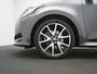 Toyota Yaris 1.5 Hybrid Executive | Stoelverwarming | Draadloze oplader | Blind Spot |