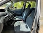 Toyota Yaris 1.3 VVT-i S-Line | Apk Tot 12-01-2027 + Airco + 5-Drs Nu € 2.450,-!!!