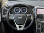 Volvo XC60 2.0 T5 R-Design|Volledig Dealeronderhouden!|Trekhaak|Lederen Bekleding|Parkeersensoren|Navi|Cruise Control|Stoelverw