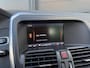 Volvo XC60 2.0 T5 R-Design|Volledig Dealeronderhouden!|Trekhaak|Lederen Bekleding|Parkeersensoren|Navi|Cruise Control|Stoelverw