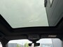 Peugeot e-2008 EV GT Pack 50 kWh 136 pk | Navigatie | Stoelverwarming | Climate control | Cruise control | SOH 92%