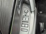 Peugeot e-2008 EV GT Pack 50 kWh 136 pk | Navigatie | Stoelverwarming | Climate control | Cruise control | SOH 92%
