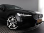 Volvo S60 2.0 Recharge T8 AWD R-Design SOH 98% (Trekhaak / Pano / Camera / H&K / Cruise / Stoel-Stuurverw.)