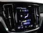 Volvo S60 2.0 Recharge T8 AWD R-Design SOH 98% (Trekhaak / Pano / Camera / H&K / Cruise / Stoel-Stuurverw.)