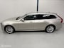 Volvo V90 2.0 T4 Momentum LEER / HARMAN KARDON