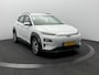 Hyundai Kona Electric EV Comfort 64 kWh 3- Fase SOH 95,4% | Warmtepomp | Camera | Carplay&Android