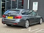 BMW 3-Serie Touring 318i M Sport Corporate Lease/CAMERA/LEDER/CARPLAY/NL-AUTO NAP!!