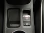 Renault Captur 1.0 TCe 90 Intens | Achteruitrijcamera | Parkeersensoren voor & achter | Apple Carplay/Android | cruise control | electronic climate control |