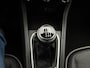Renault Captur 1.0 TCe 90 Intens | Achteruitrijcamera | Parkeersensoren voor & achter | Apple Carplay/Android | cruise control | electronic climate control |