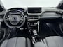 Peugeot 2008 1.2 Hybrid 145 GT | Navigatie | Camera's Voor + Achter | Adaptieve Cruise Control | Apple Carplay/ Android Auto | Climate Control | Keyless Entry