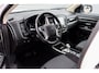 Mitsubishi Outlander 2.4 PHEV Pure | CARPLAY | CAMERA | STOELVERWARMING